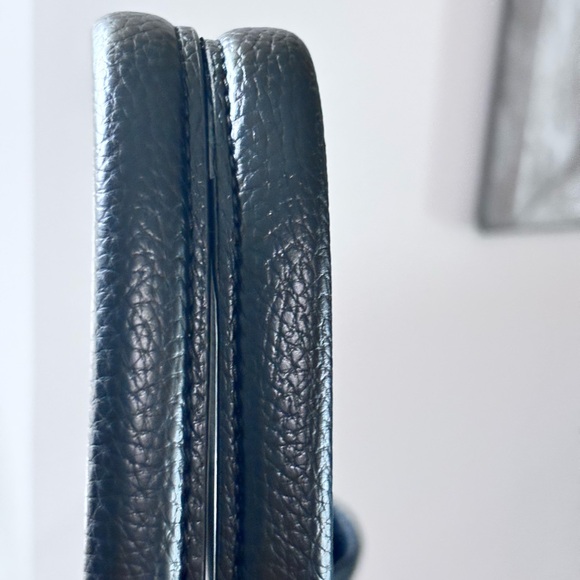 DKNY Grayson Tote – Black Pebbled Leather Shoulder Bag - Picture 12 of 14